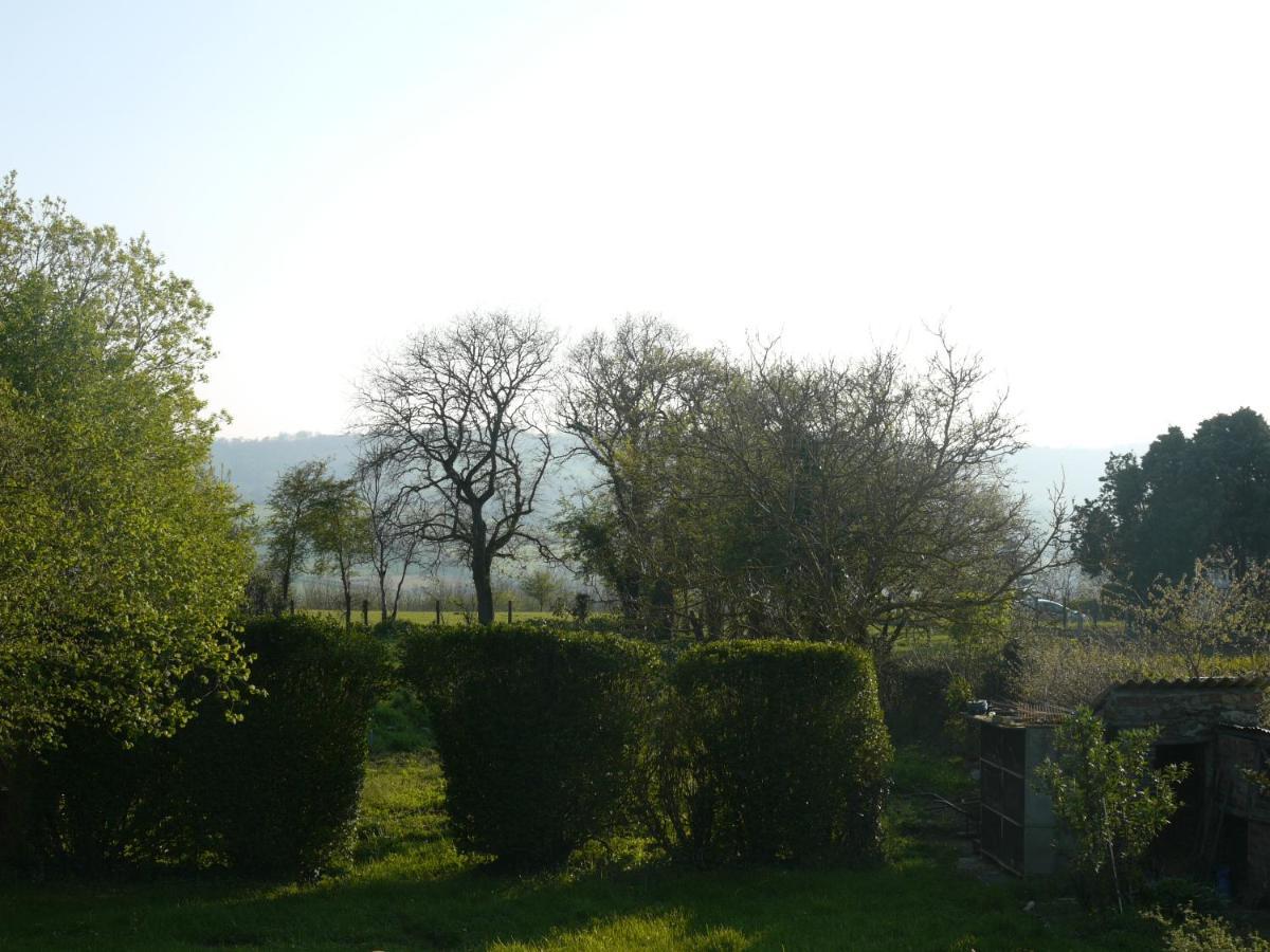 Les Miquelots Bed & Breakfast Pont-d'Ouilly Dış mekan fotoğraf